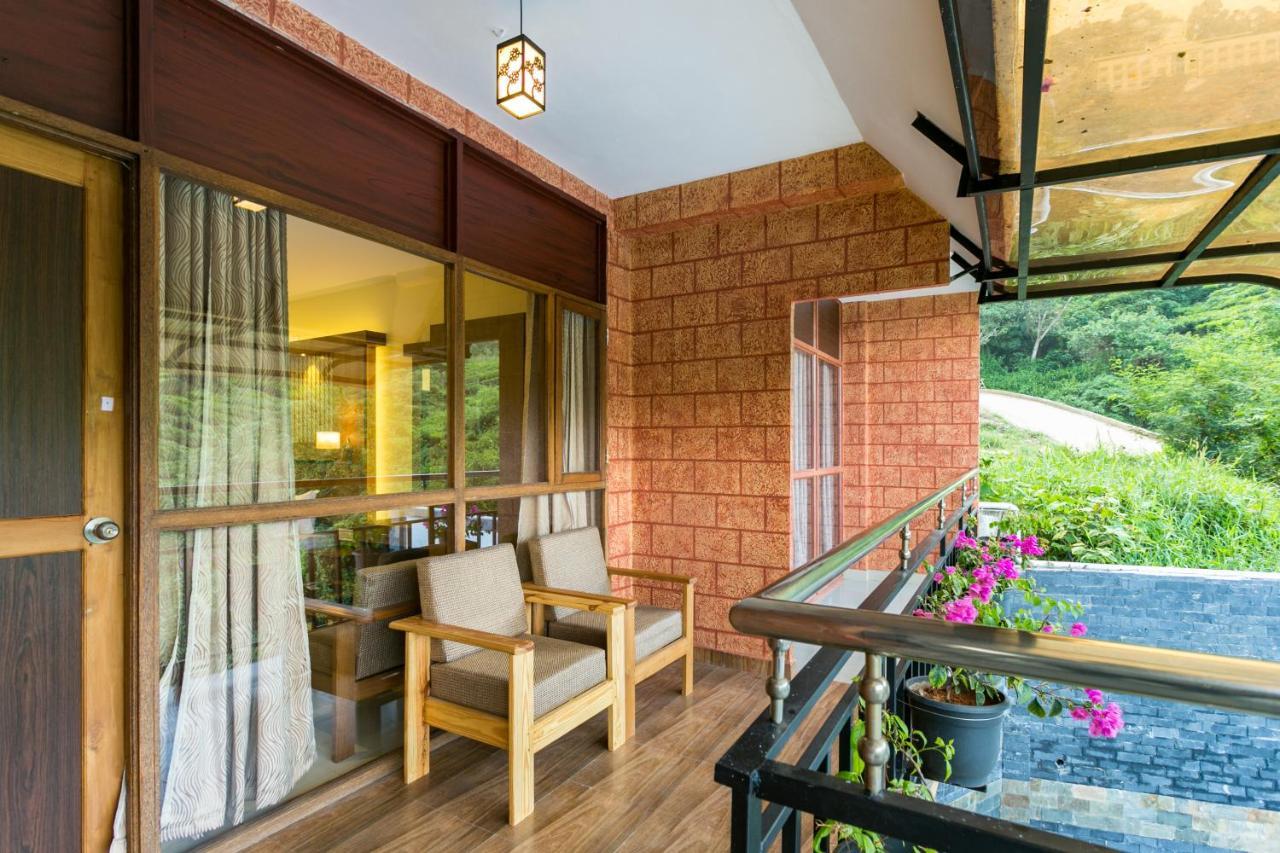 Grand Valley Resort Мунар Екстериор снимка