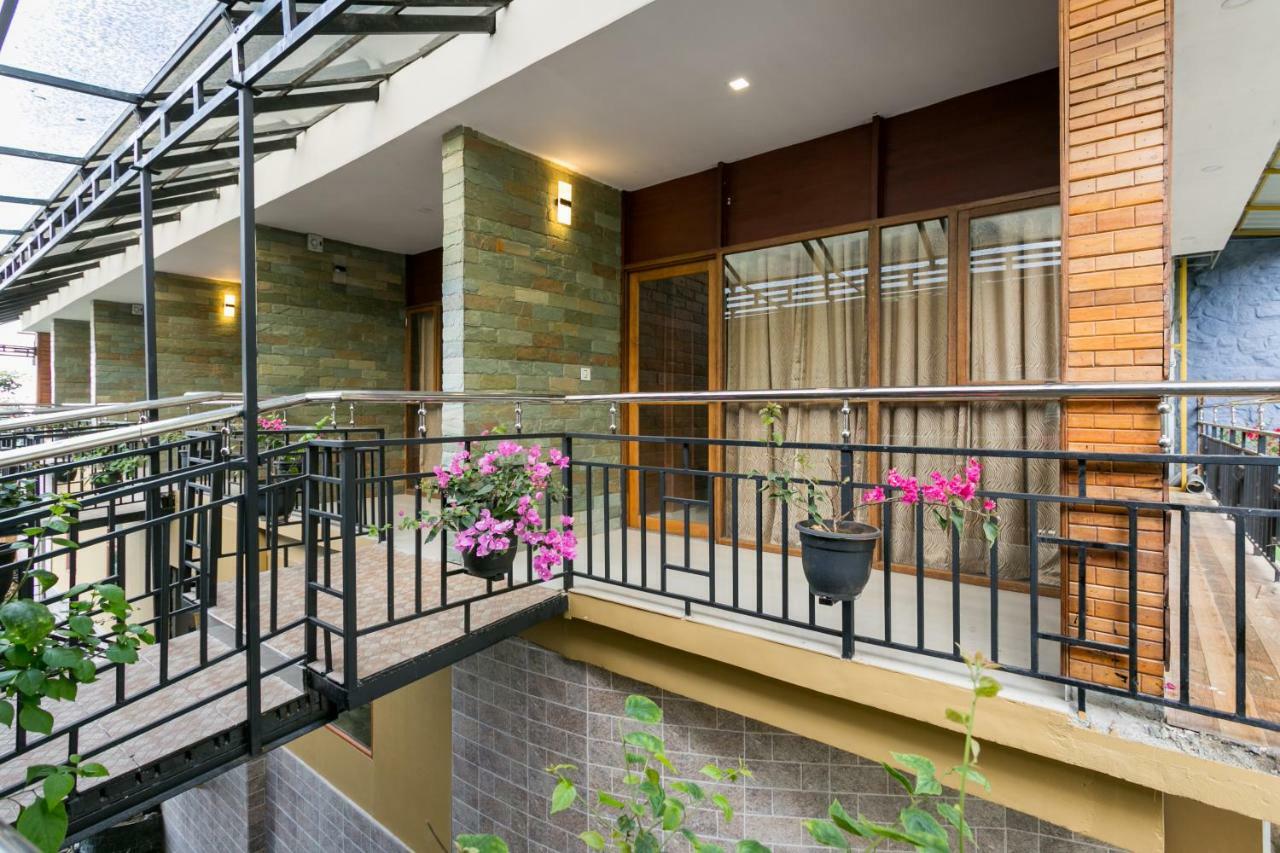 Grand Valley Resort Мунар Екстериор снимка